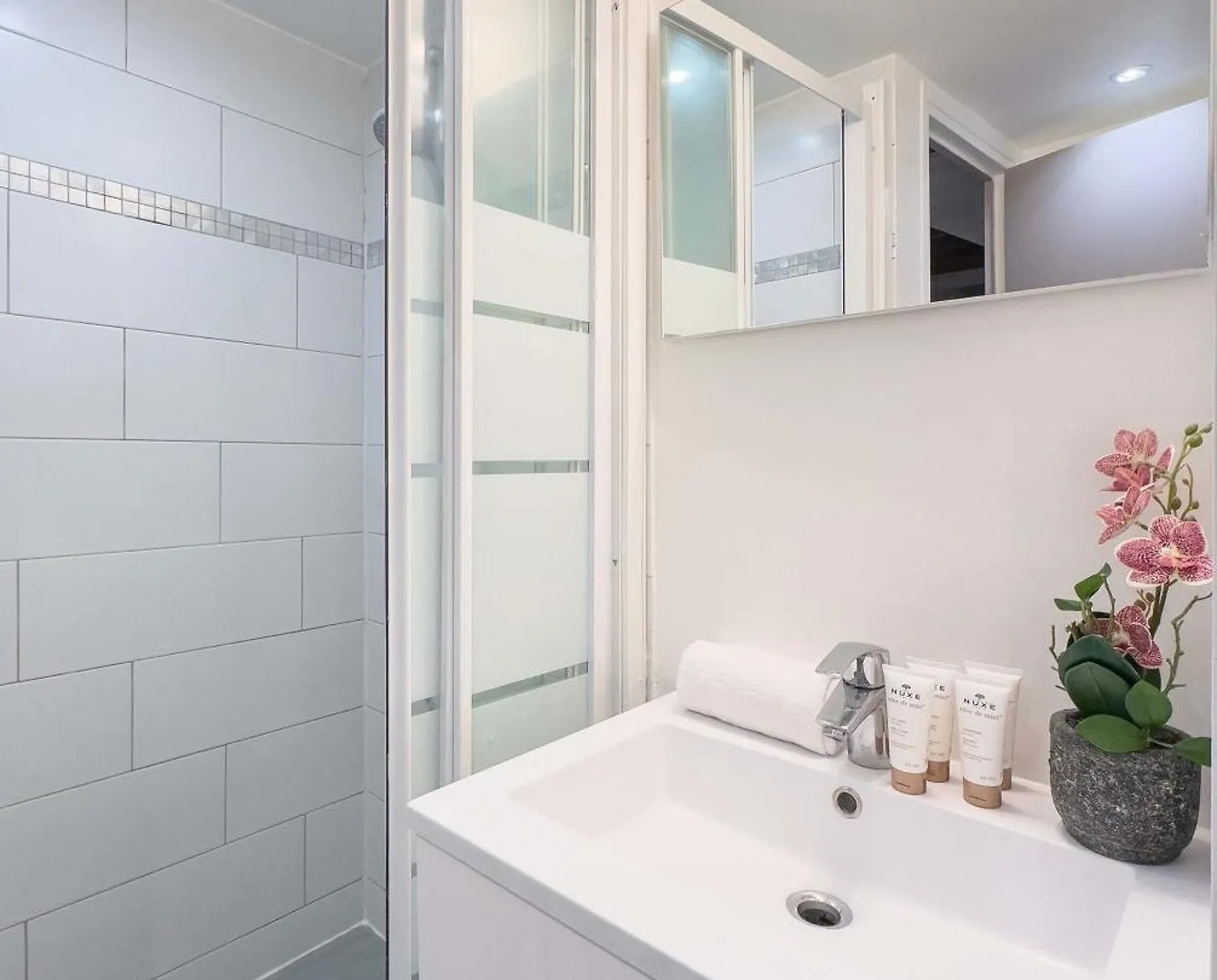 Authentic Flat Near Luxembourg Garden Apartment Paris France